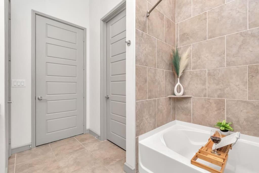 U4 Penthouse Downtown Houston Apartman Kültér fotó