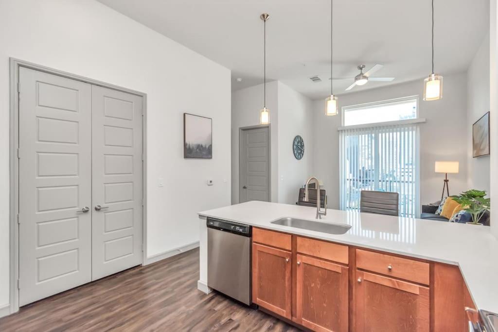 U4 Penthouse Downtown Houston Apartman Kültér fotó