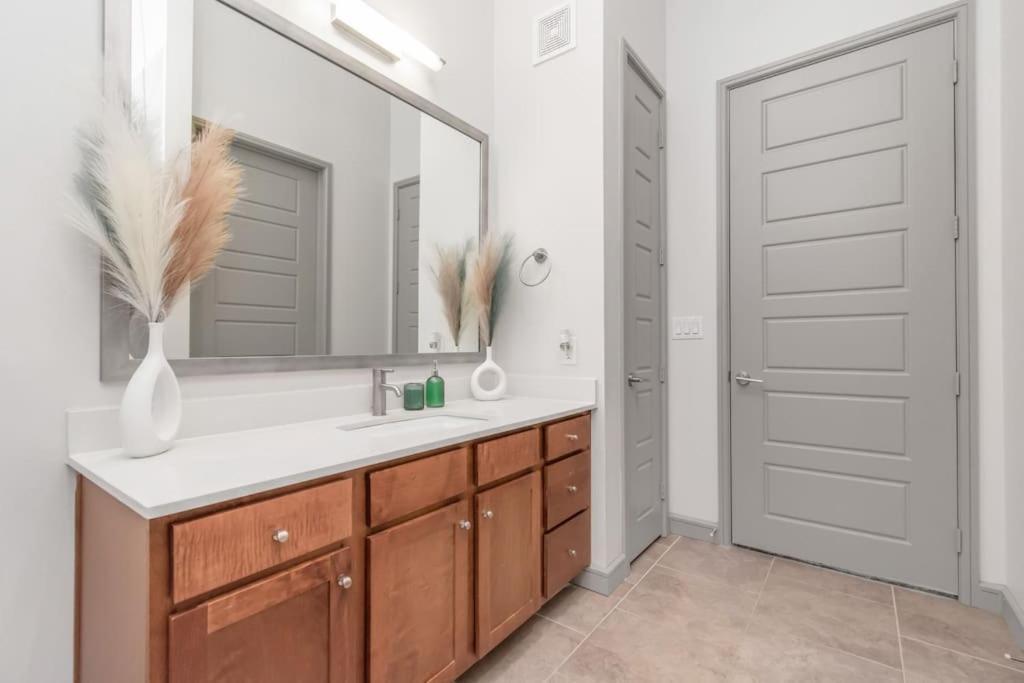 U4 Penthouse Downtown Houston Apartman Kültér fotó
