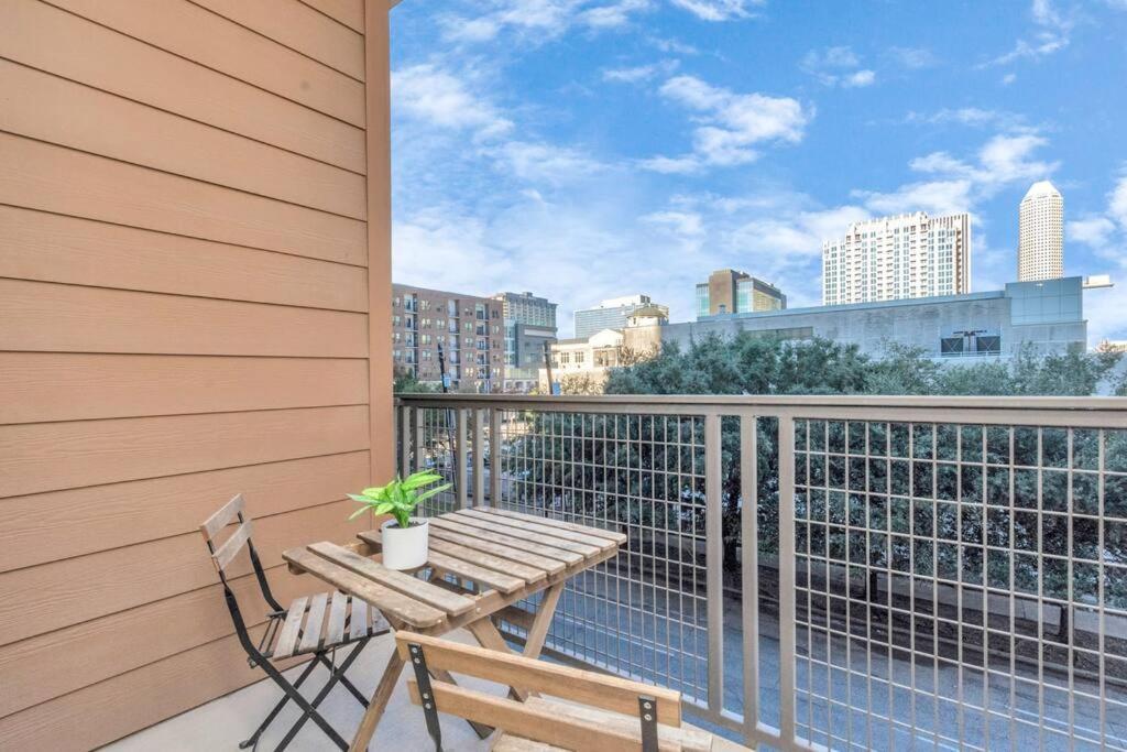 U4 Penthouse Downtown Houston Apartman Kültér fotó